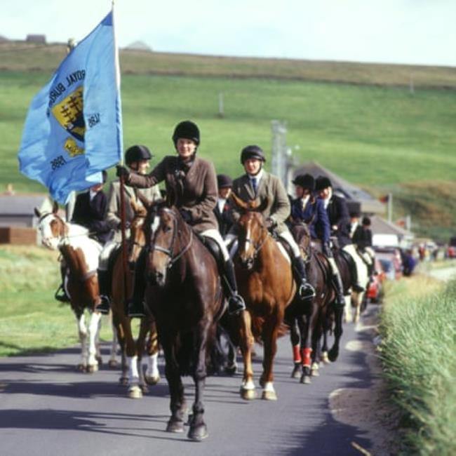 Flag bearer riding Kirkwall boundaries 