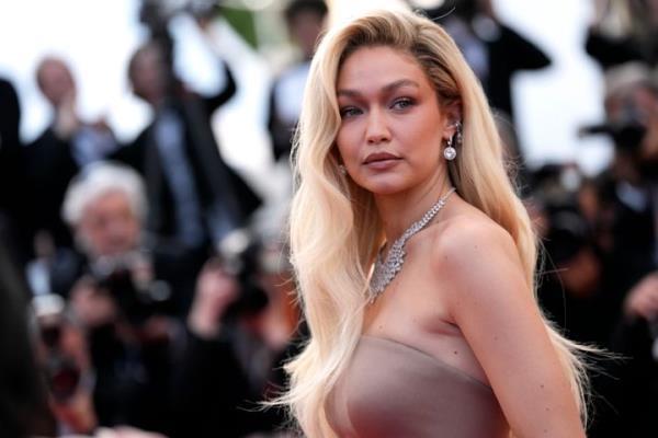 Contrary to the government Instagram’s claims, Hadid addressed the plight of Israeli civilians in a statement about the conflict last Tuesday.