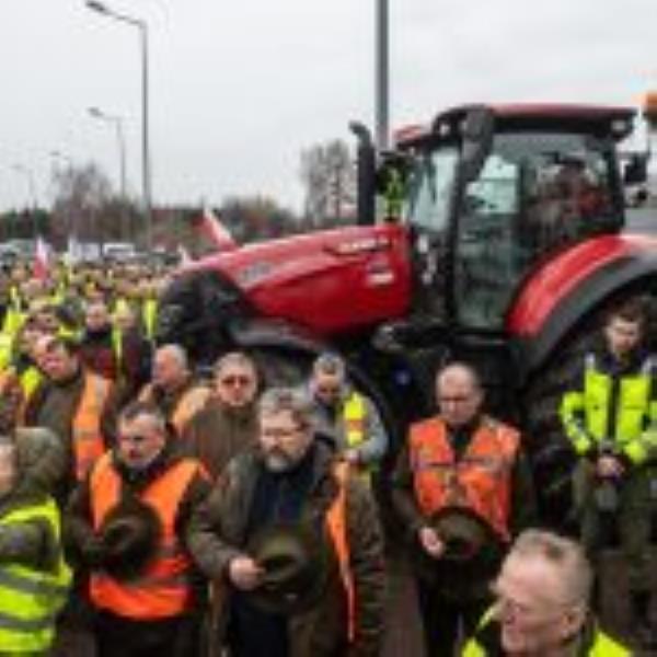 Protesting farmers not backing down as Poland designates Ukraine border as ‘critical infrastructure’